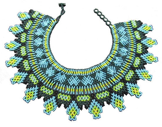 Embera Necklaces beaded with Chakiras - Beda Dru Necklace